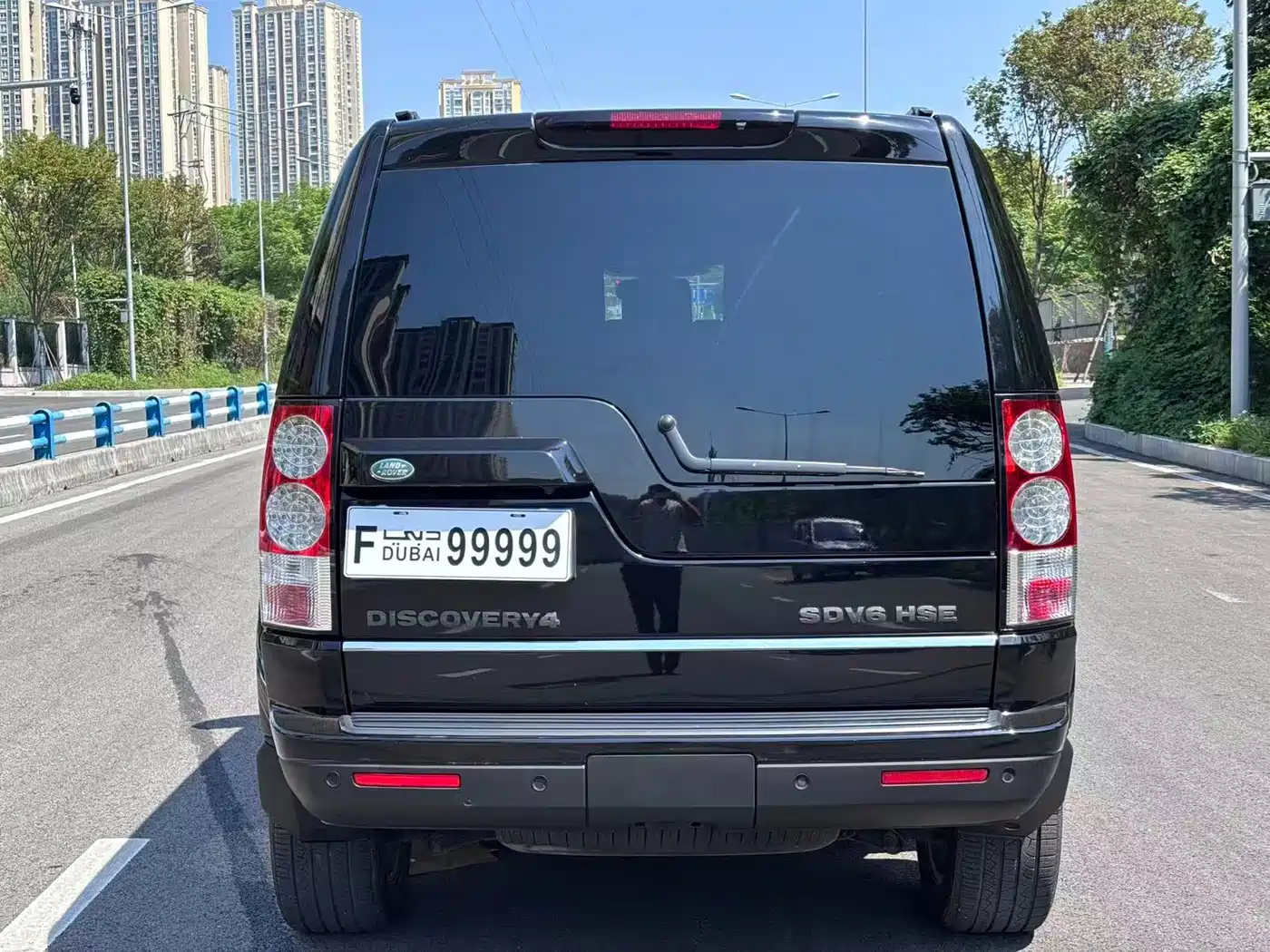 Фото 5 - Land Rover Discovery