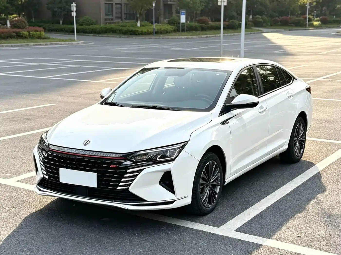 Фото 1 - Dongfeng Aeolus Yixuan MAX