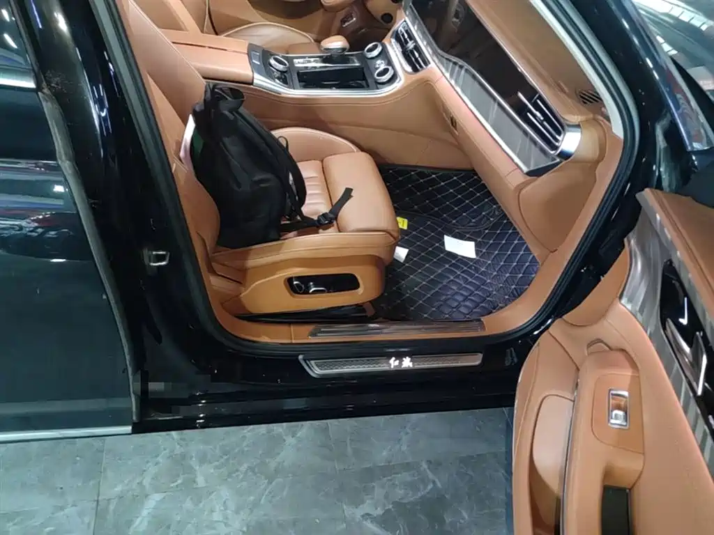 Hongqi H9 2023 Model 2.0T Smart Connect Flagship Edition фото 11