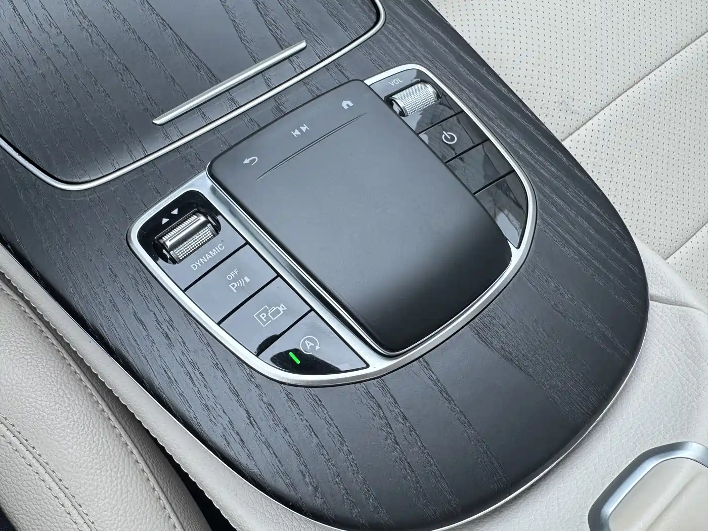 Mercedes-Benz E-Class 2022 E 300 L Sport Fashion фото 12
