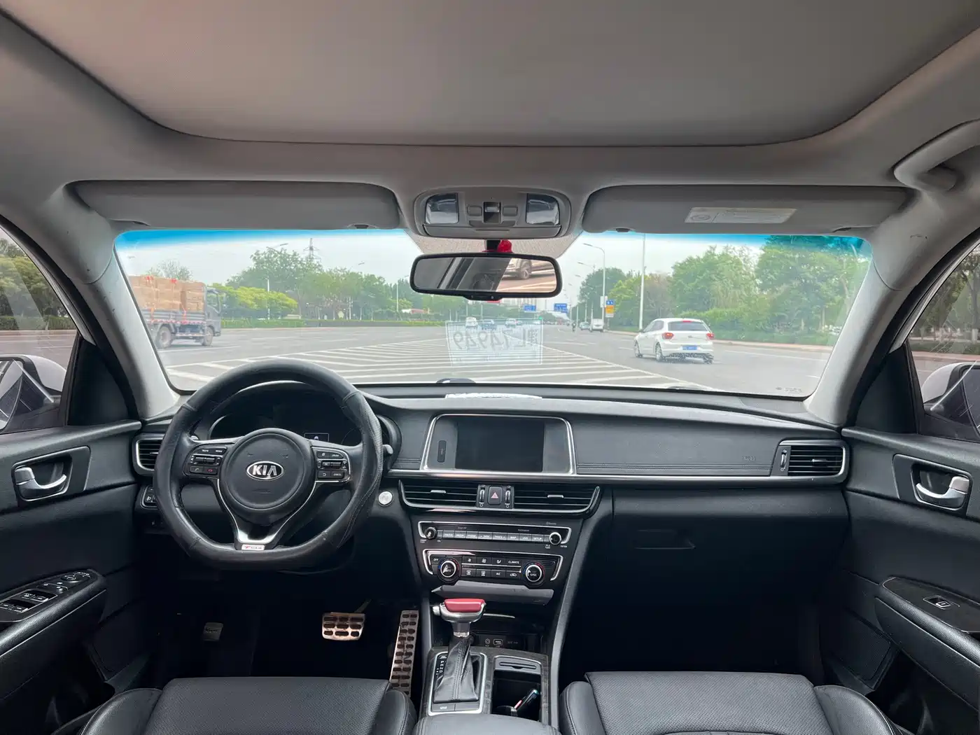 Kia K5 2016 1.6T Automatic LUX фото 7