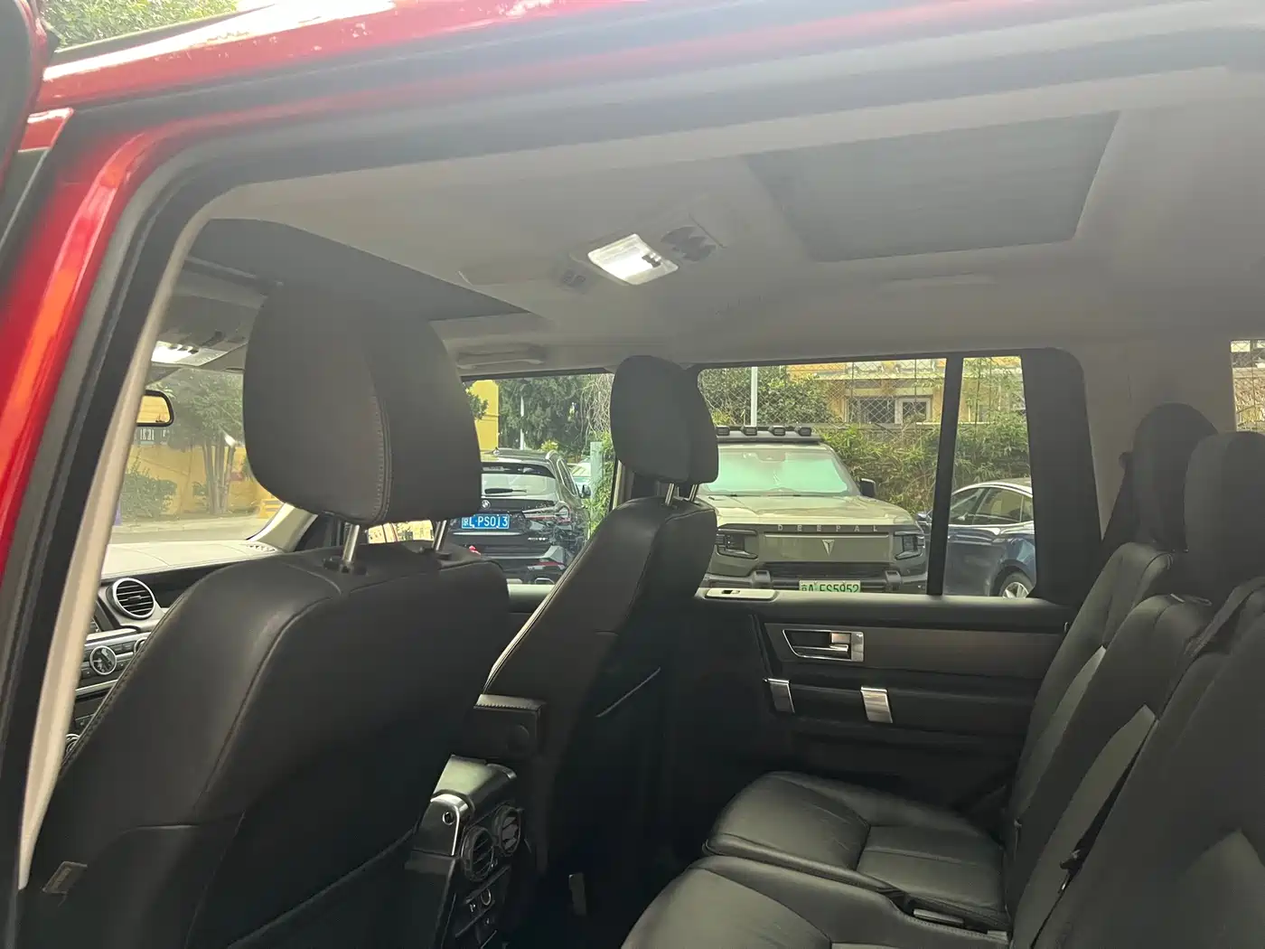 Фото 7 - Land Rover Discovery