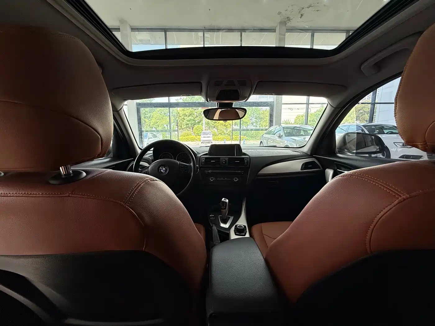 BMW 1 Series (Import) 2013 Facelift 116i Leading Model фото 16