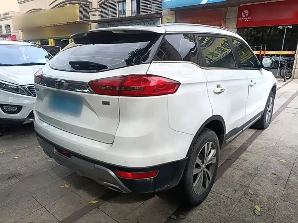 Geely Boyue 2016 2016 2.0L Manual Smart Connectivity