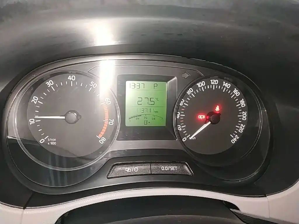 Škoda Fabia 2016 2016 1.4L Automatic Car Enjoy Edition