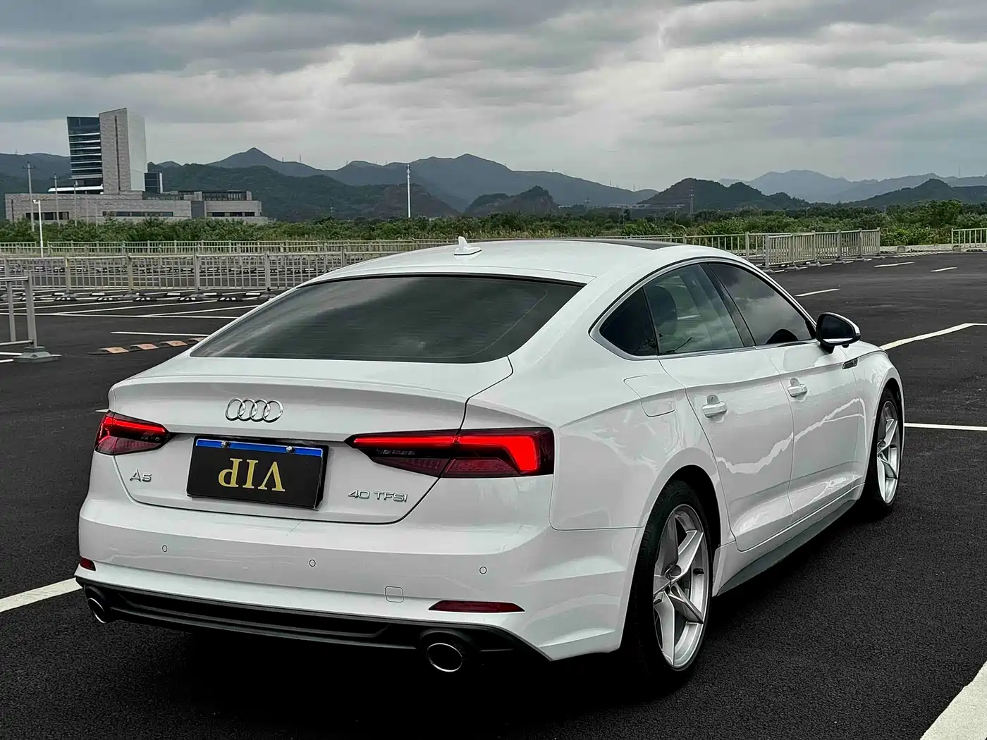 Audi A5 (Import) 2017 Sportback 40 TFSI Fashion фото 10