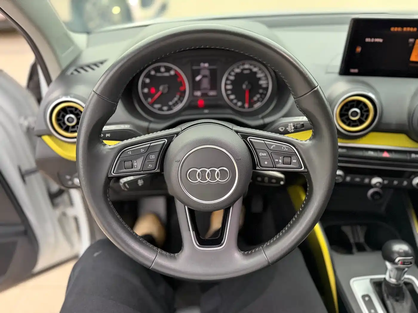 Audi Q2L 2018 35 TFSI Fashion Dynamic China VI фото 14