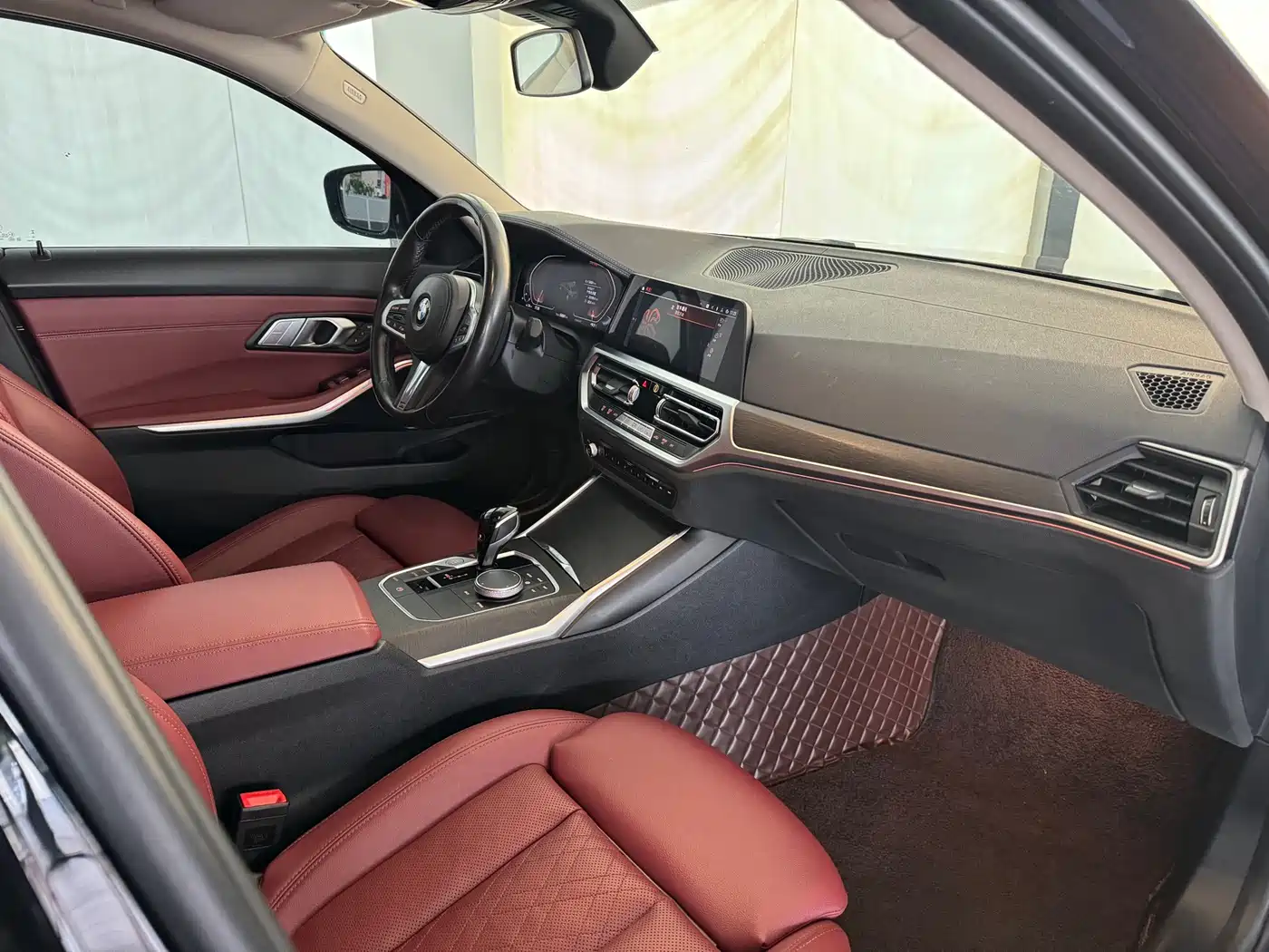 BMW 3 Series 2022 Facelift 325i M Sport Package фото 11