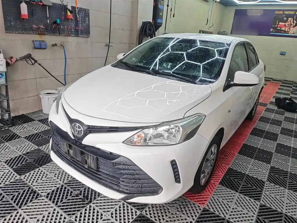 Toyota Vios 2017 1.5L CVT Pioneer фото 2