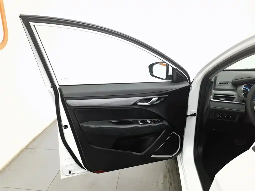 GEELY AUTOMOBILE EMGRAND