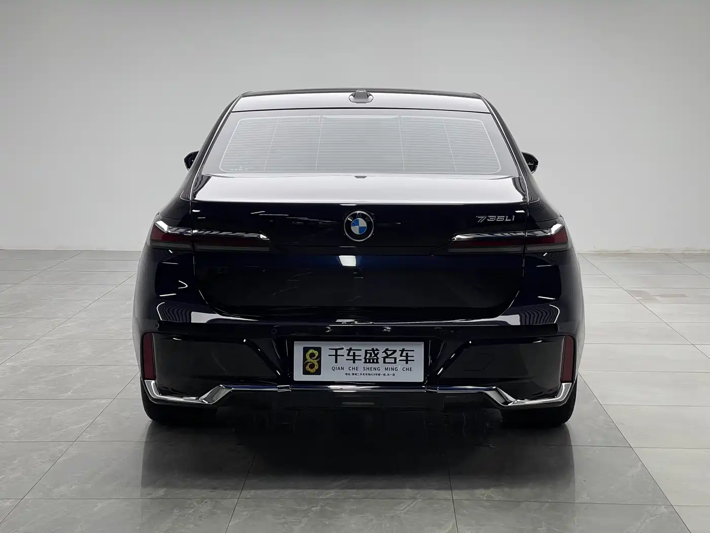 BMW 7 Series 2023 Model 735Li M Sport Package фото 5
