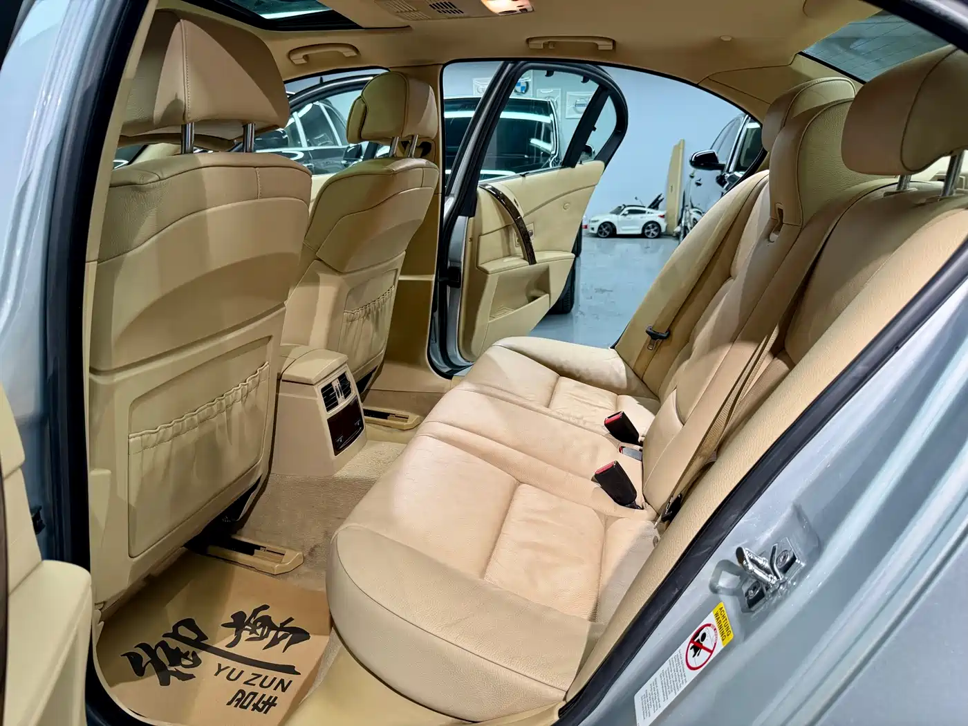 BMW 5 Series 2005 Model 530i фото 11