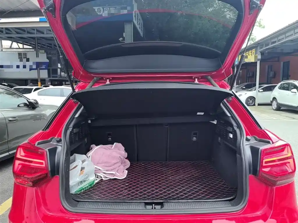Audi Q2L 2018 35 TFSI Launch Exclusive Edition China V фото 19