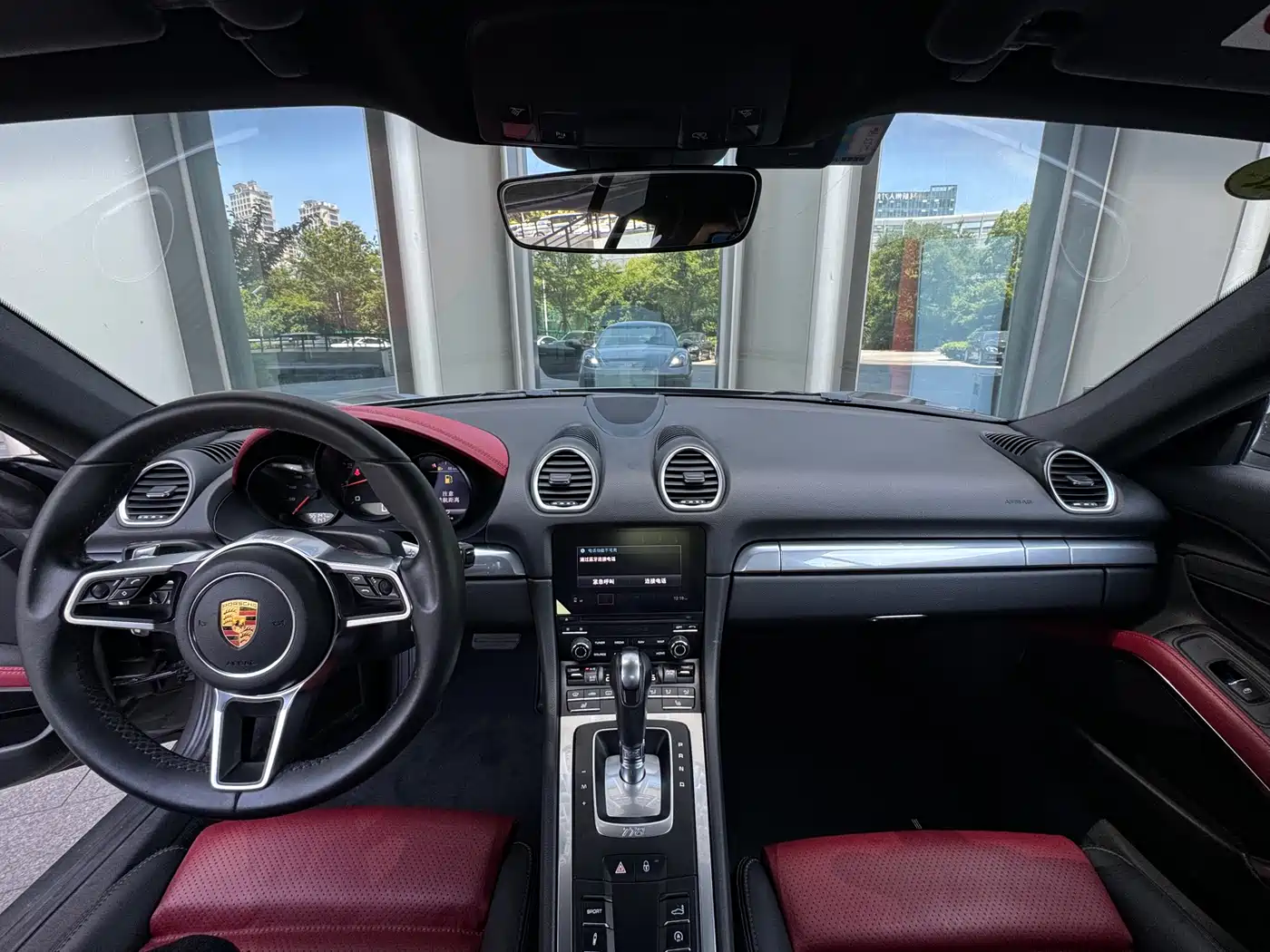 Porsche 718 2016 Cayman 2.0T фото 12