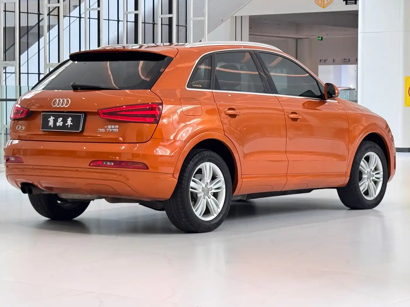Audi Q3 2015 35 TFSI Comfort фото 9