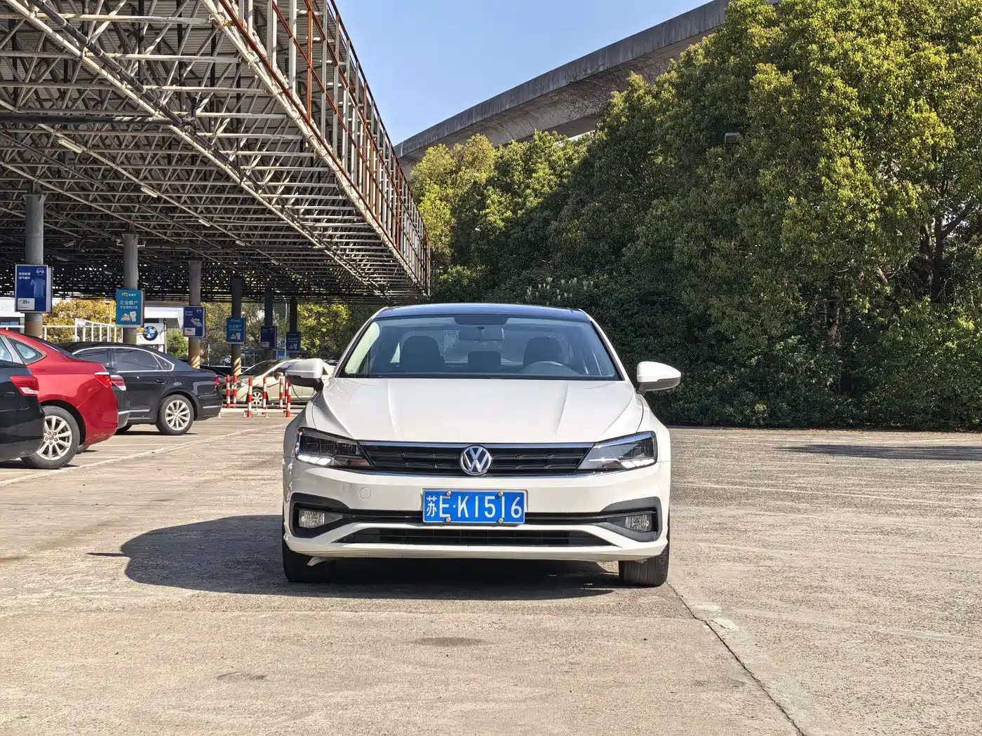 Volkswagen Lamando 2019 230TSI DSG Fashion Edition China VI фото 4