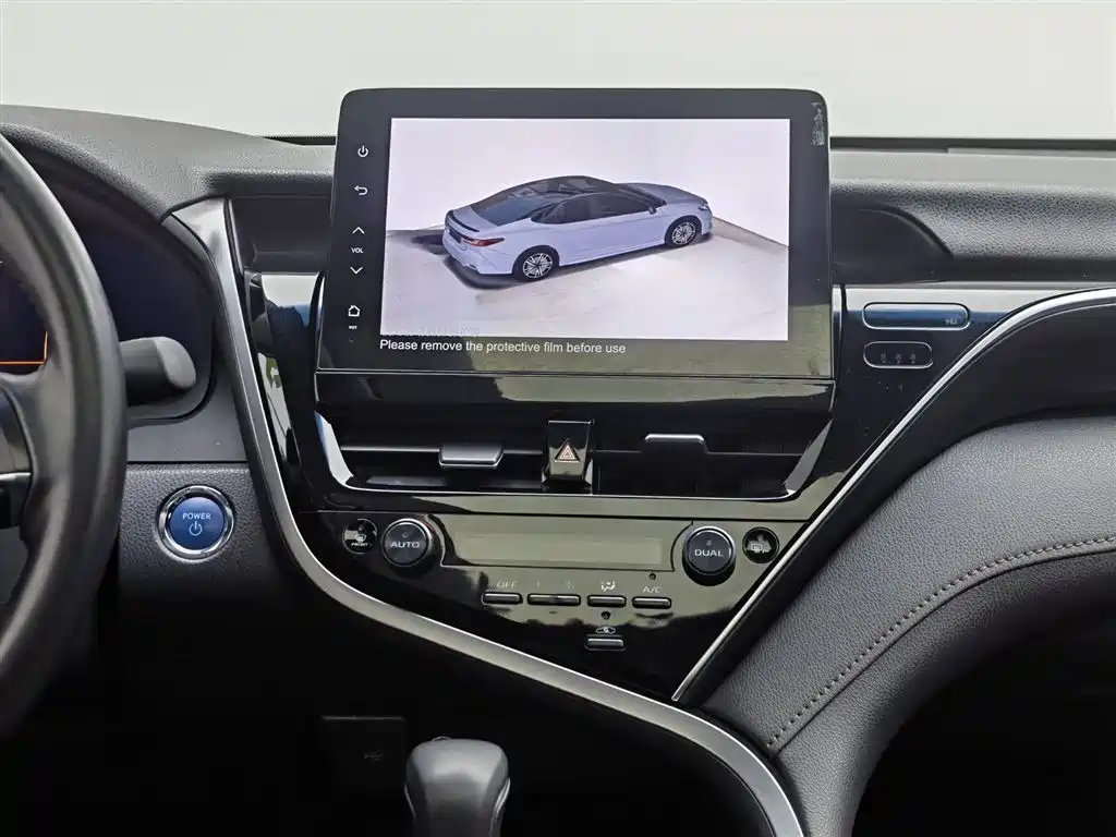 Toyota Camry 2023 Hybrid 2.5HG Luxury Edition фото 12