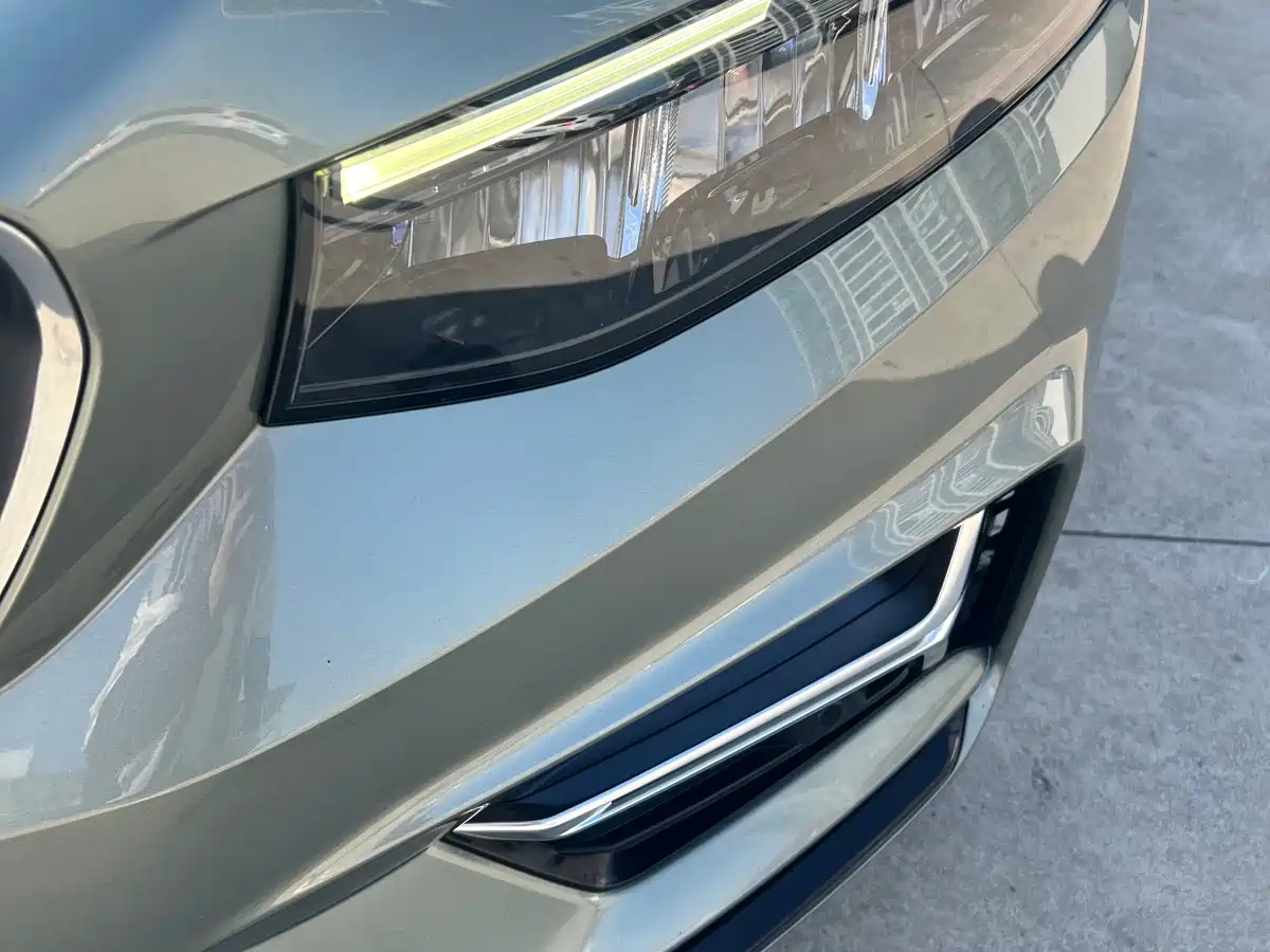 GEELY AUTOMOBILE XINGRUI