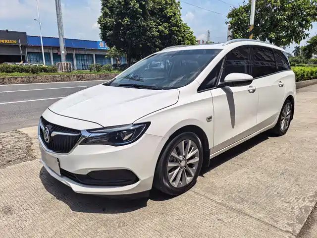 Buick Buick GL6 2021 323T Mild Hybrid Connected Luxury