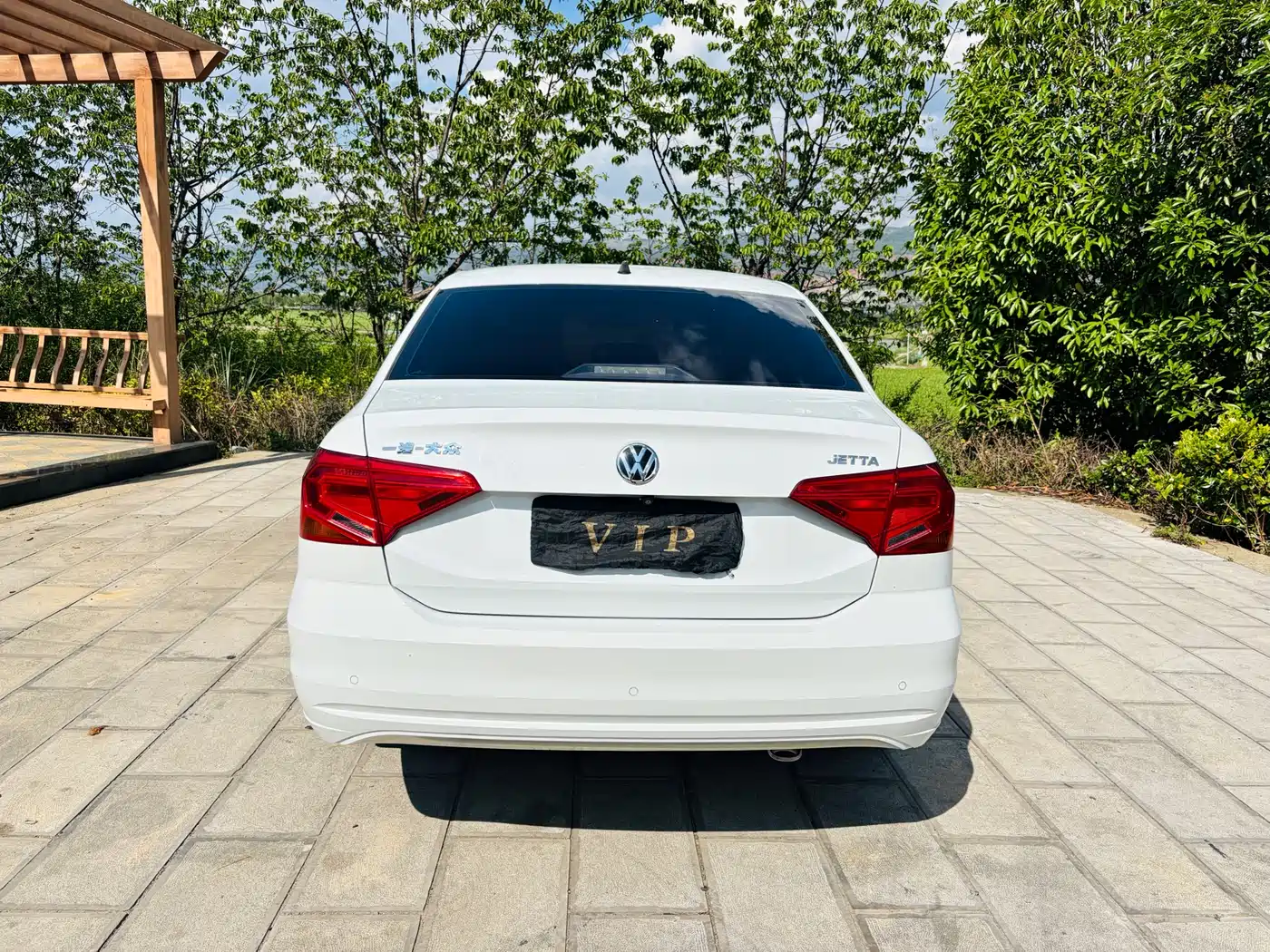 Volkswagen Jetta 2019 Dream Edition 1.4L Manual Fashion фото 5