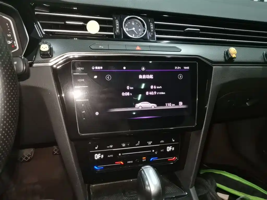 Volkswagen Magotan 2020 330TSI DSG Luxury фото 13