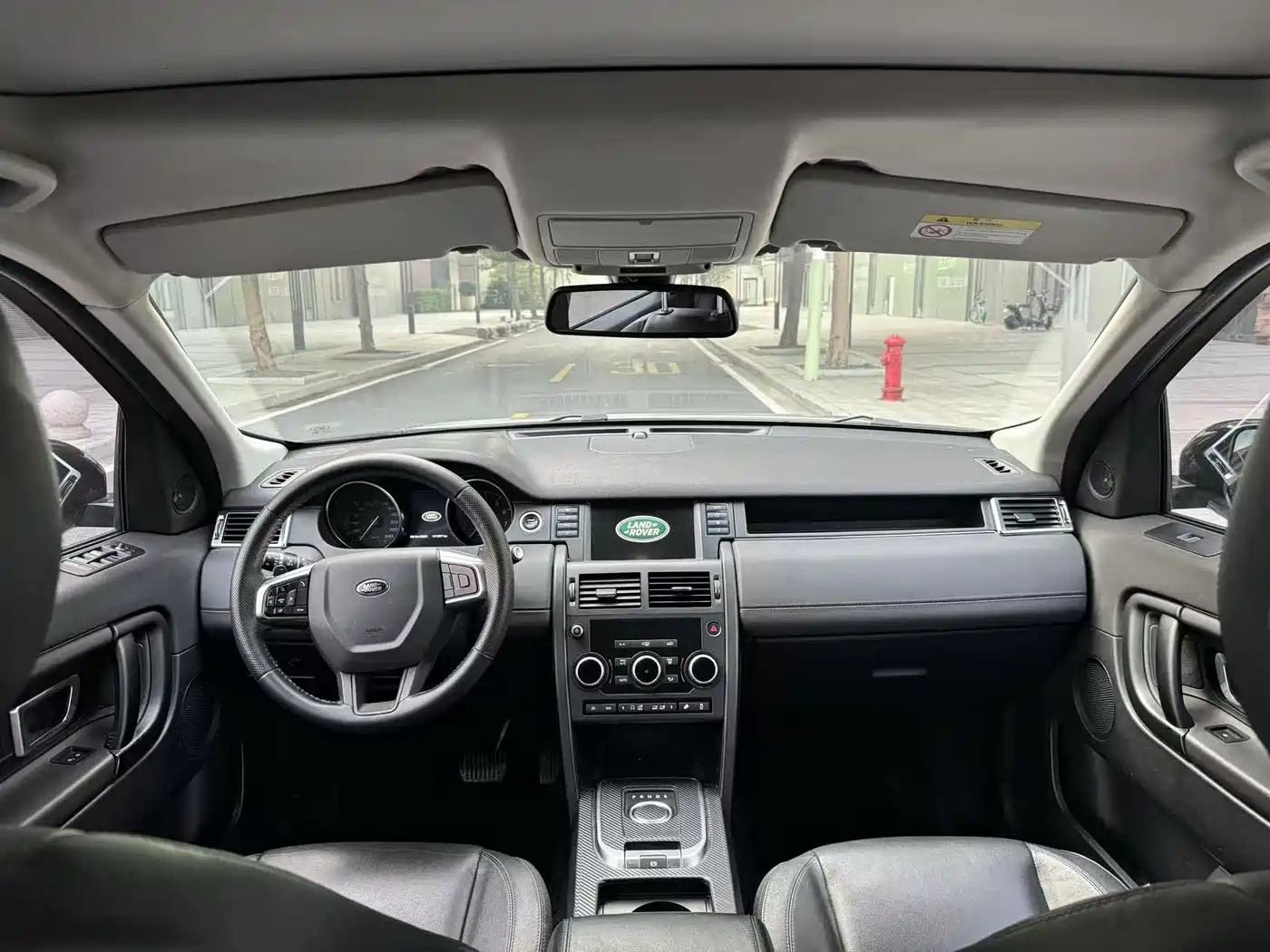 Land Rover Discovery Sport 2016 2.0T S фото 12