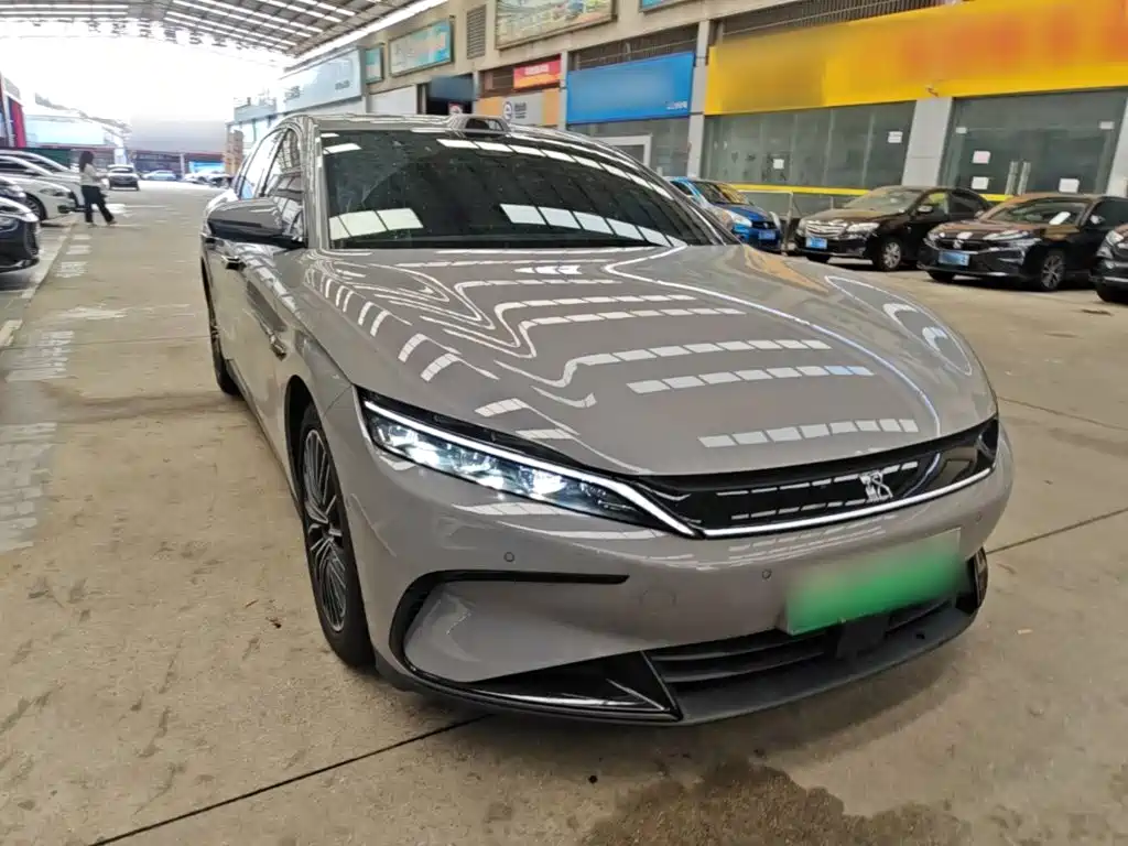 BYD Han 2025 2025 DM-i Smart Driving Edition 125KM LiDAR Flagship