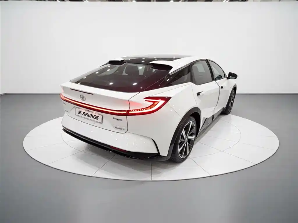 Toyota bZ5 2025 Model 550 PRO фото 3