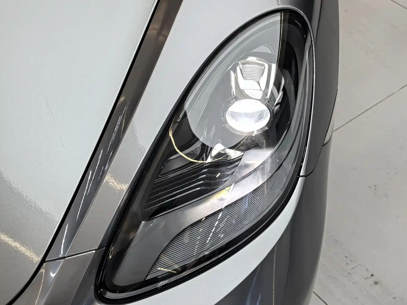 Porsche 718 2022 Boxster T 2.0T фото 7