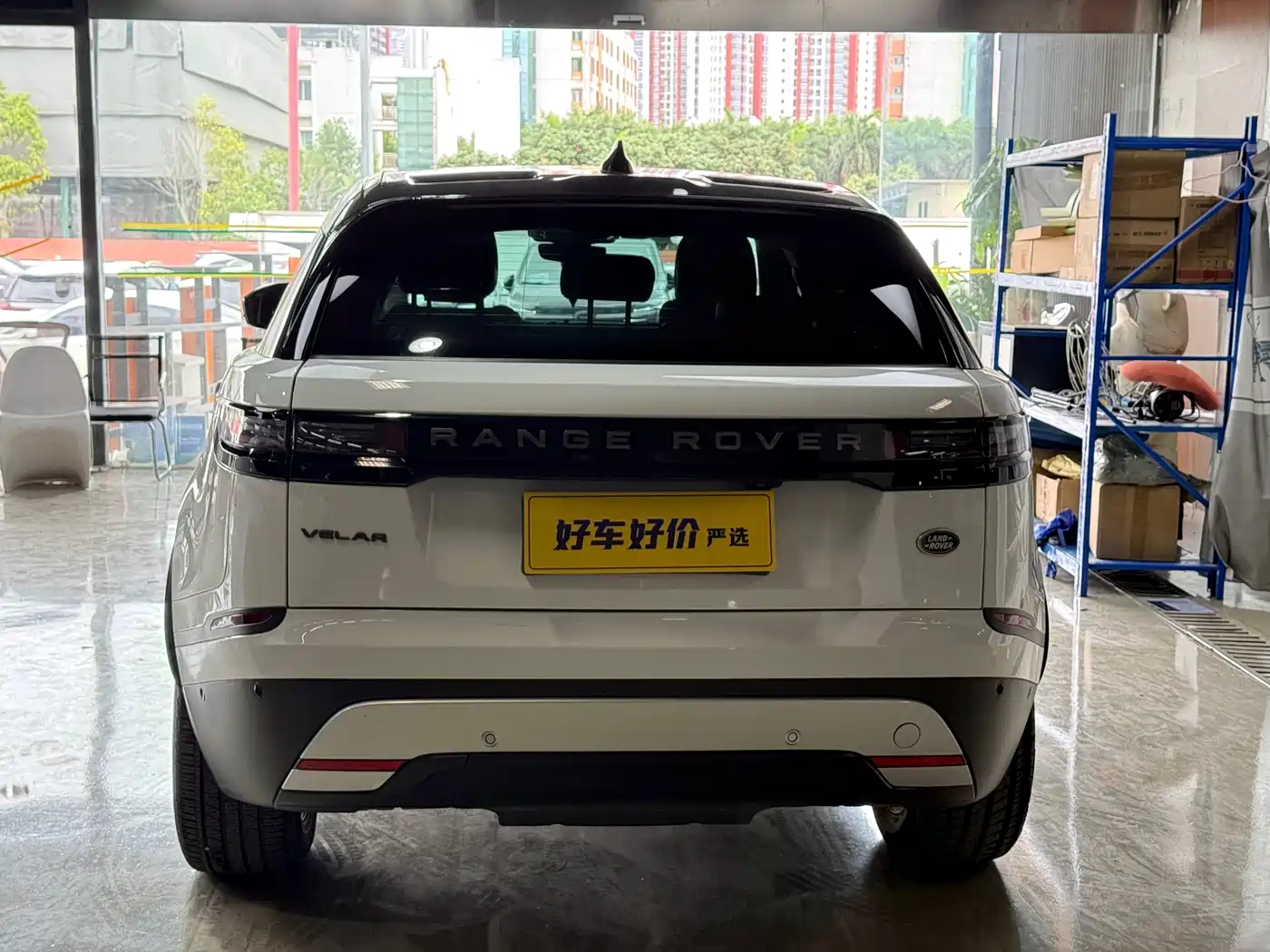 Land Rover Range Rover Velar 2024 S фото 10