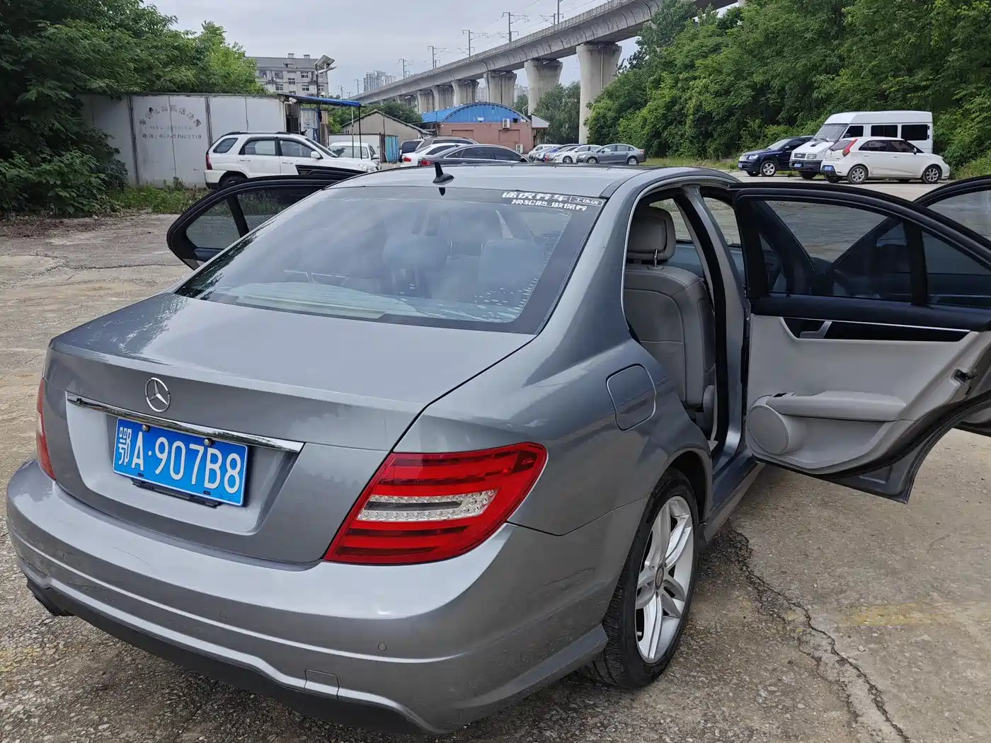 Mercedes-Benz C-Class 2013 C 180 Classic Grand Edition фото 15