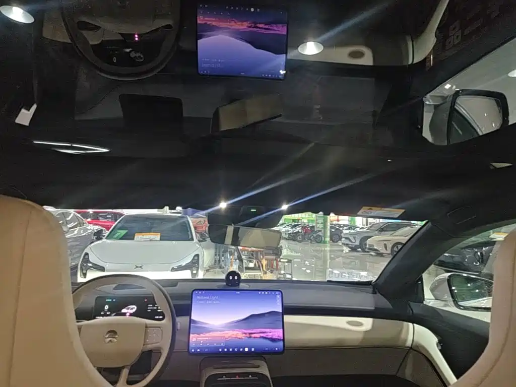 NIO ET5T 2026 2025 75kWh Touring