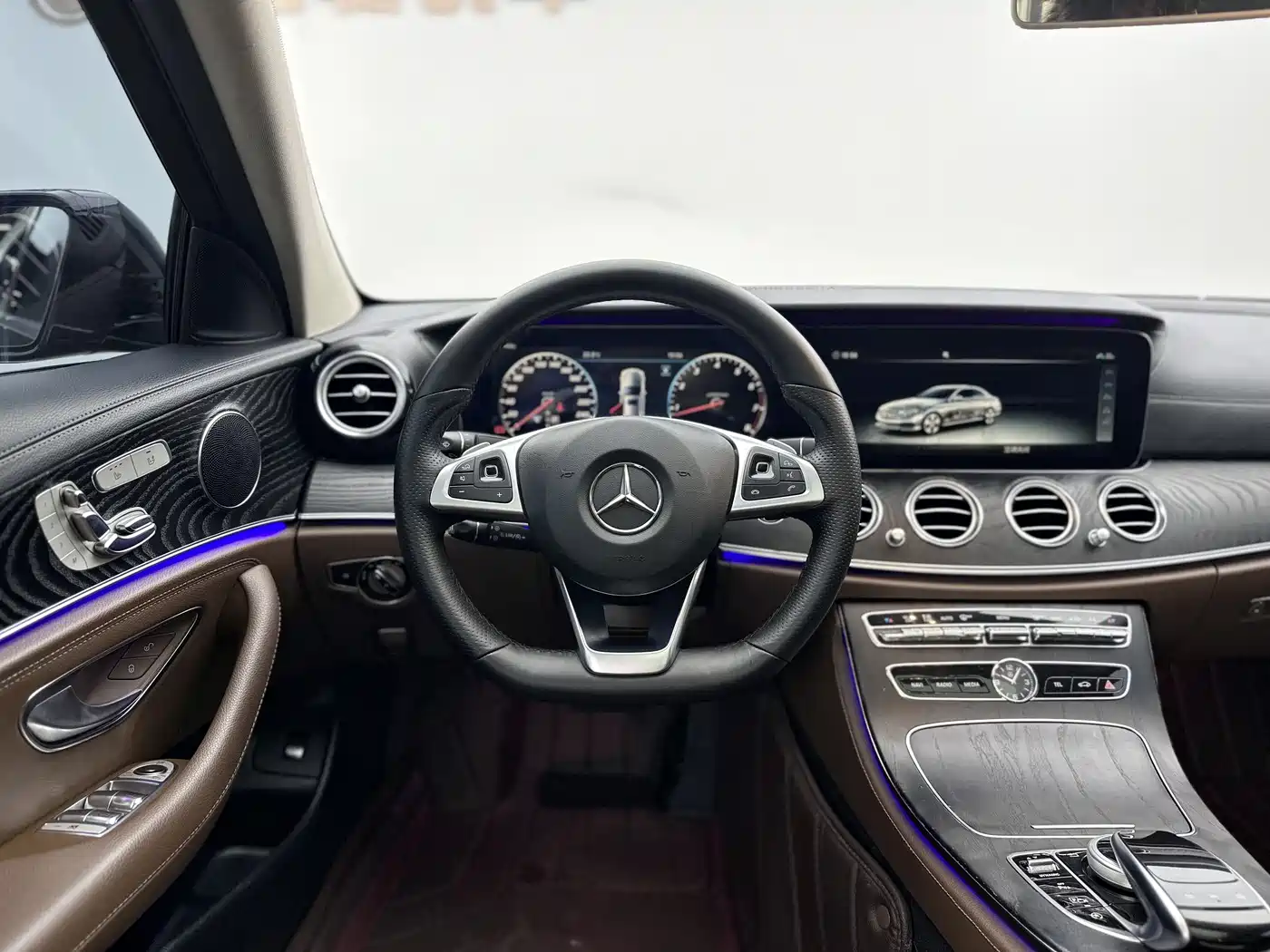 Mercedes-Benz E-Class 2018 E 300 L Sport Luxury фото 7