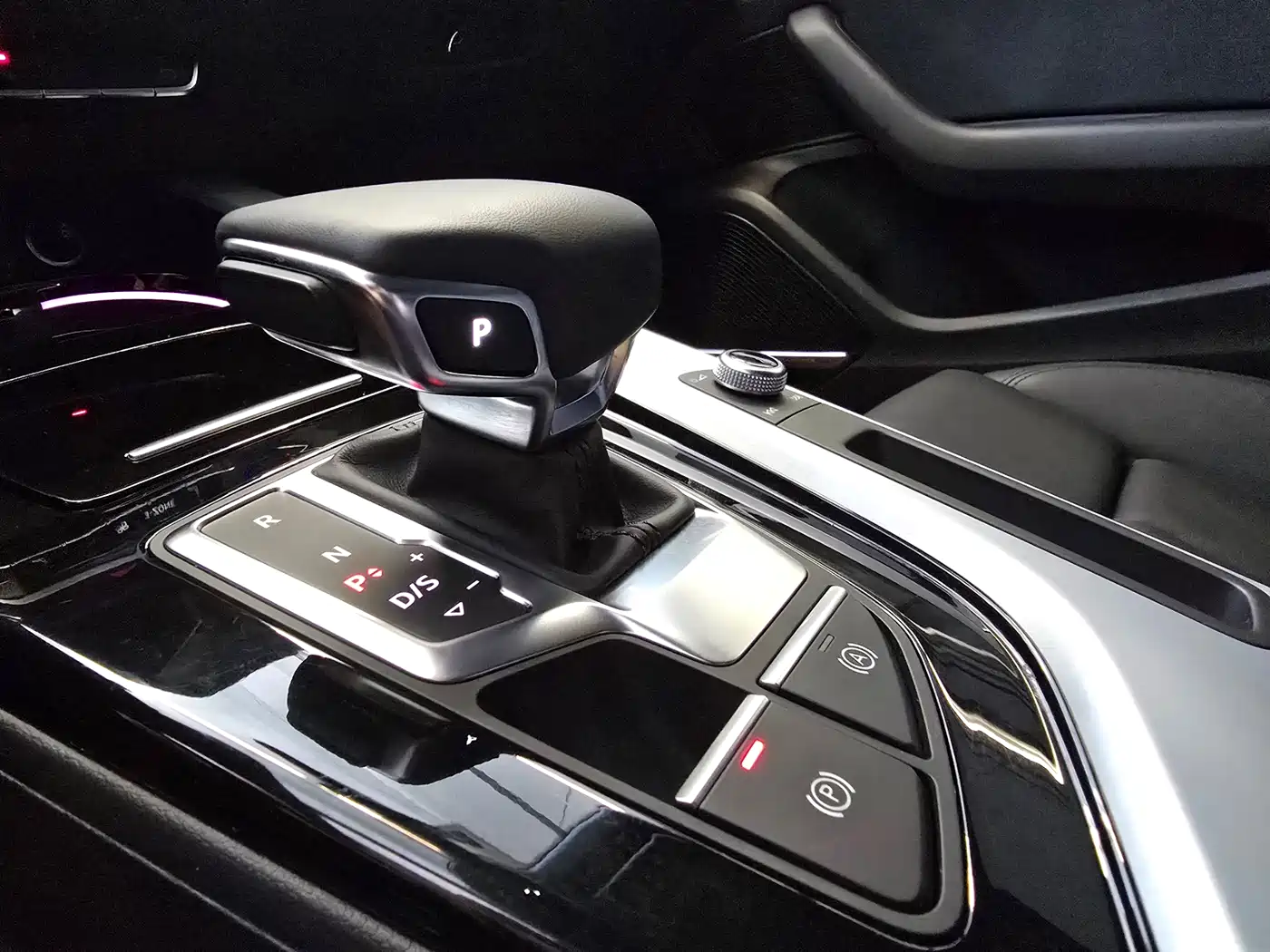 Audi A5 (Import) 2024 Sportback 40 TFSI quattro Luxury Dynamic фото 15