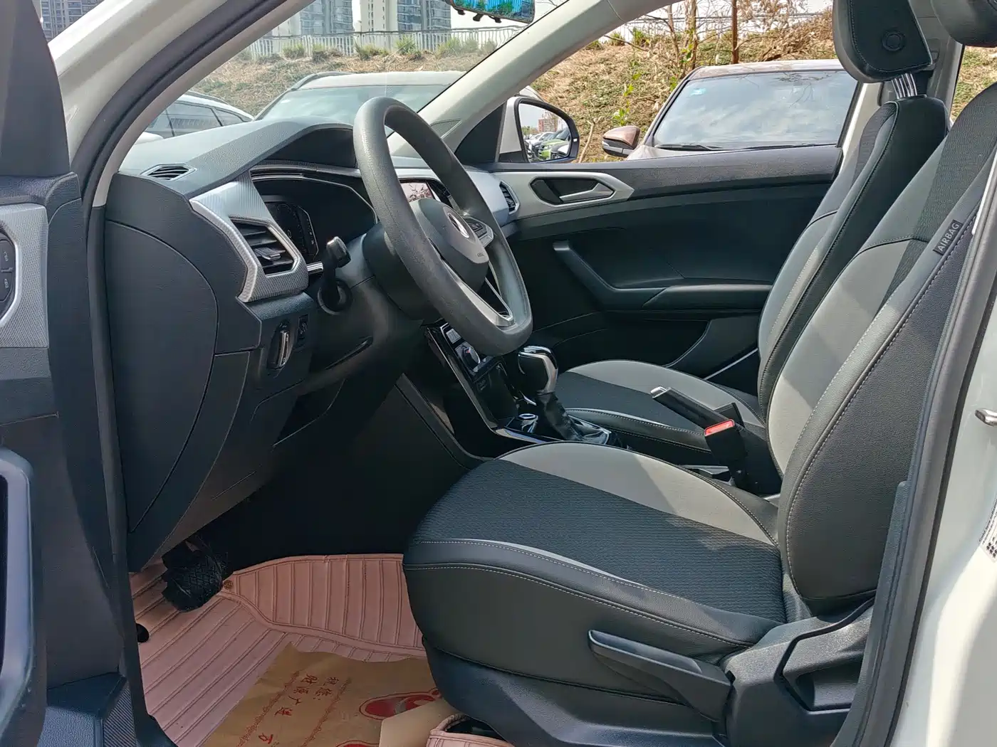 VOLKSWAGEN EXPLORING THE SHADOW