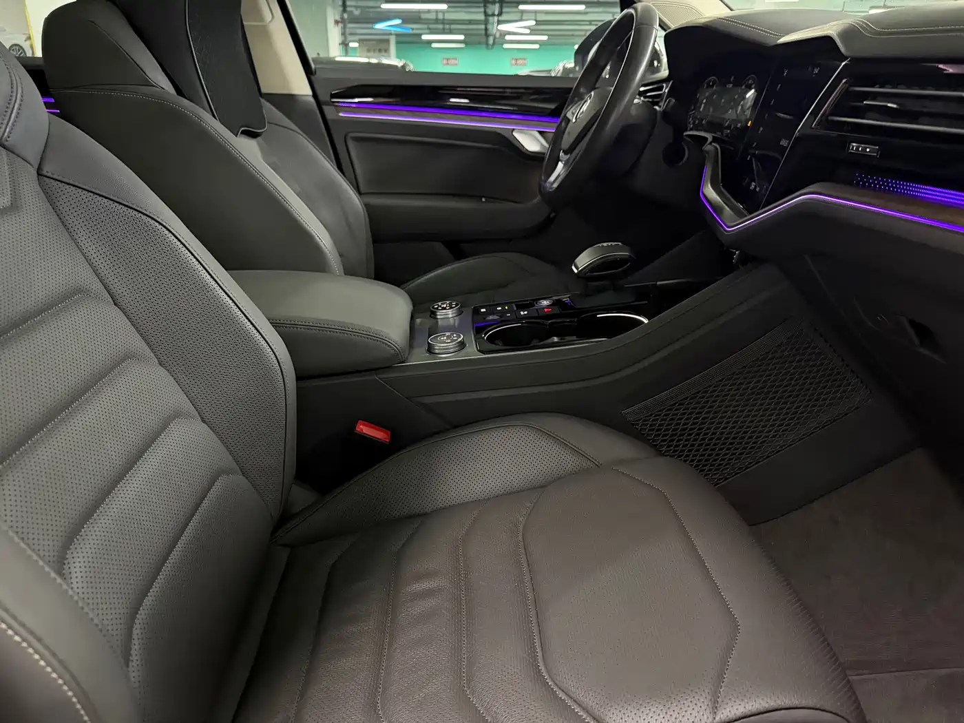 Volkswagen Touareg 2020 3.0TSI Enjoyment Edition China VI фото 5