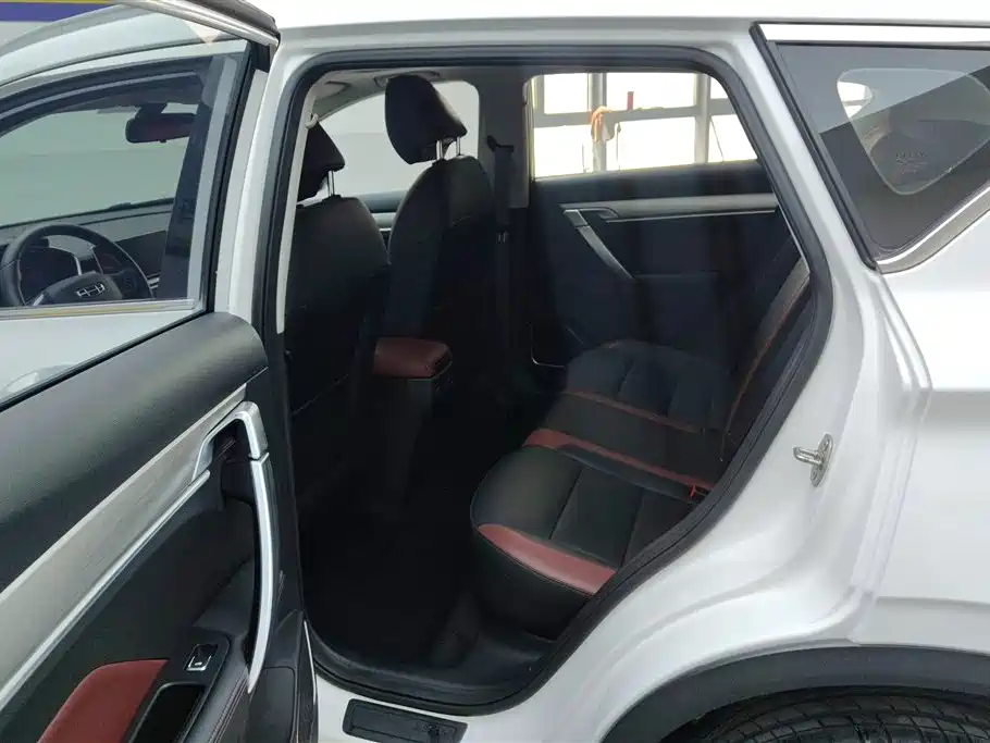 GEELY AUTOMOBILE BINYUE