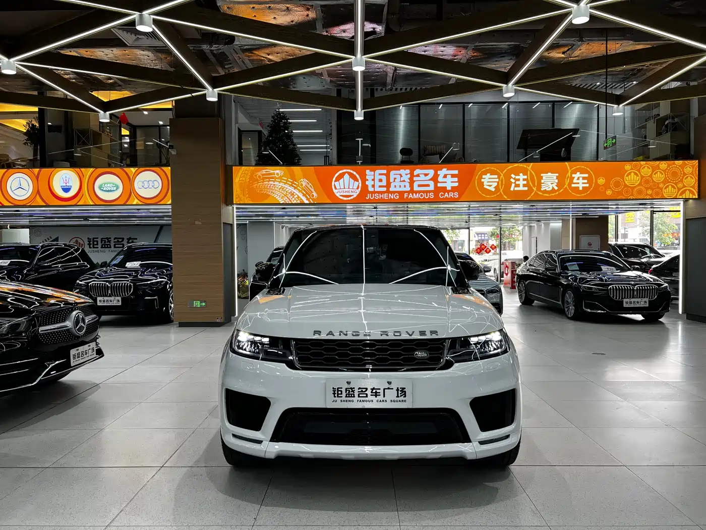 Land Rover Range Rover Sport 2020 3.0 L6 HSE DYNAMIC фото 2