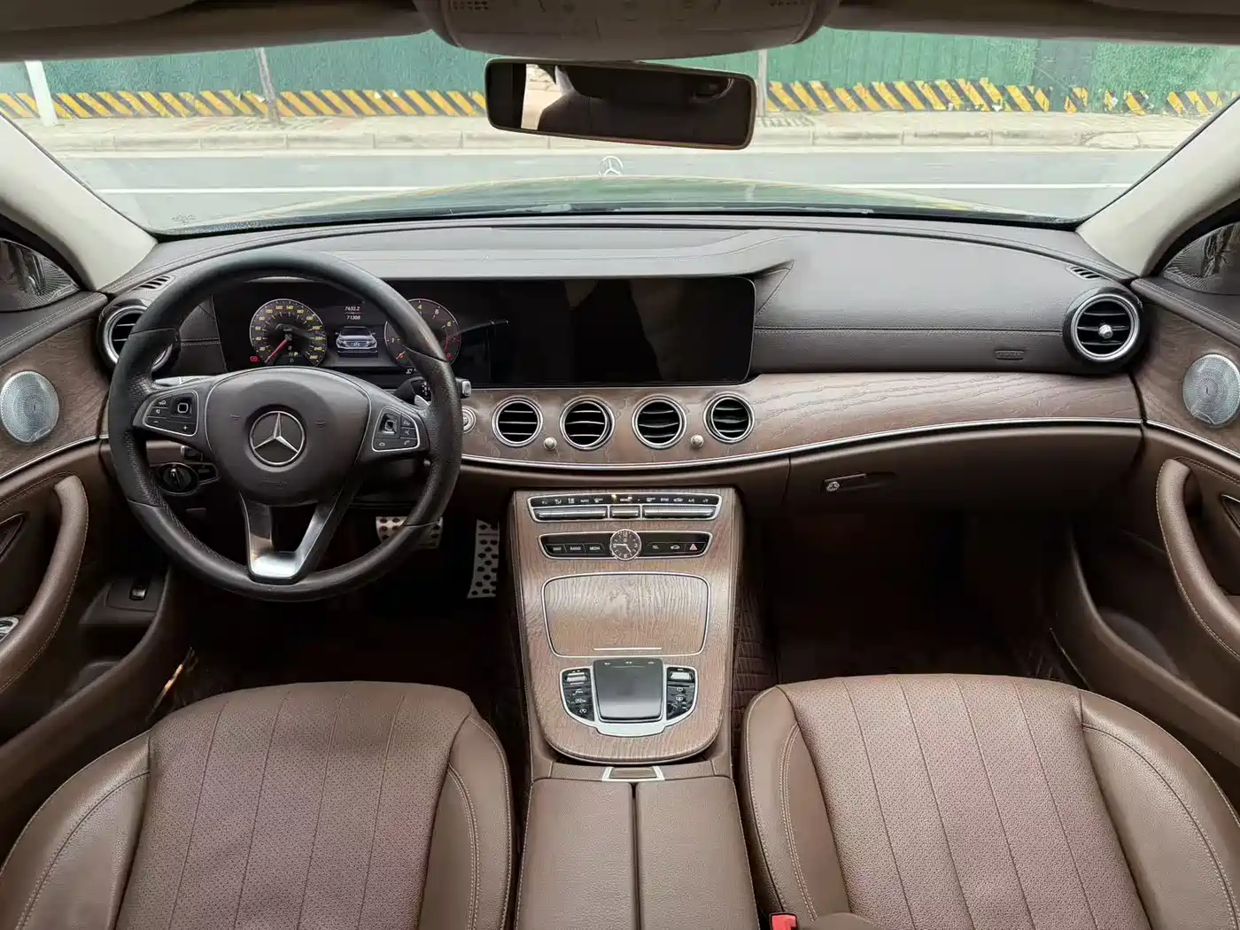 Mercedes-Benz E-Class 2018 Facelift E 300 L Fashion фото 5
