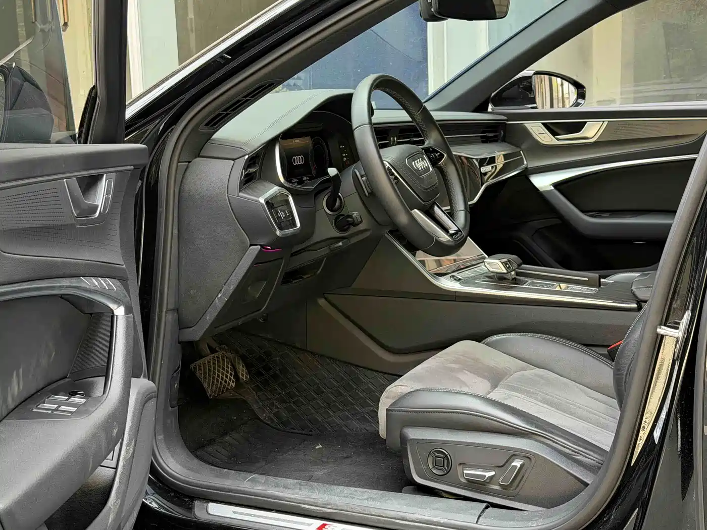 Audi A6L 2024 45 TFSI quattro Premium Dynamic фото 7