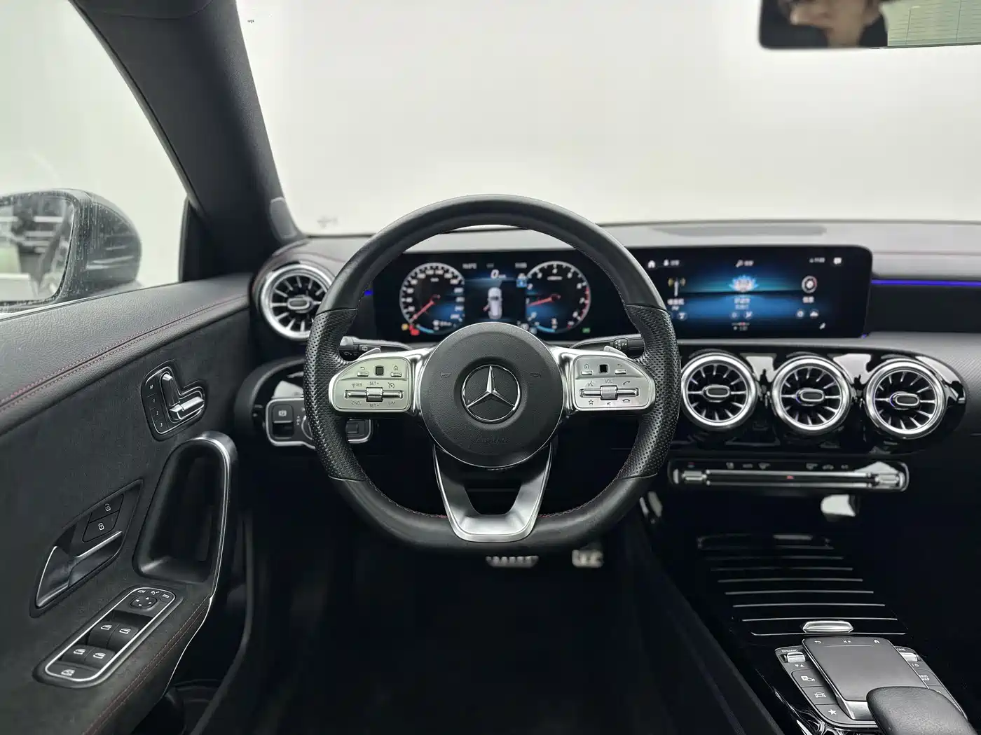 Mercedes-Benz CLA (Import) 2023 CLA 200 Shooting Brake фото 13