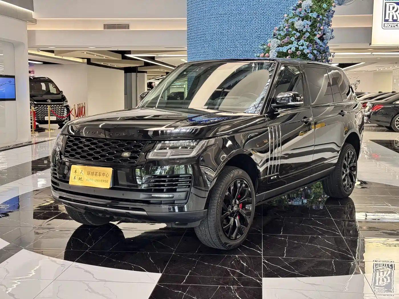 Land Rover Range Rover 2021 3.0 L6 Heritage Extended Classic Edition
