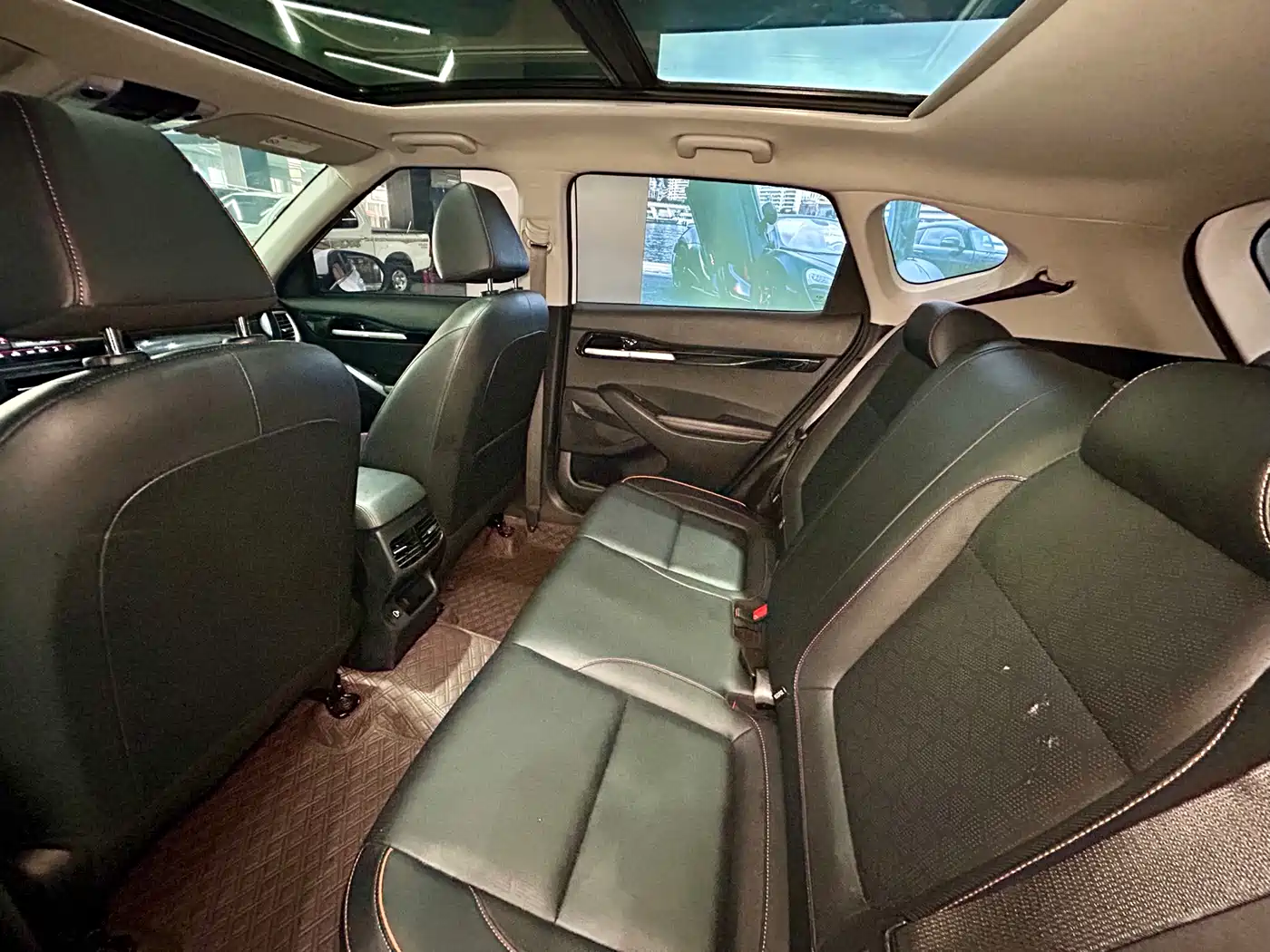 Kia Seltos 2023 1.5L CVT Luxury Edition фото 24