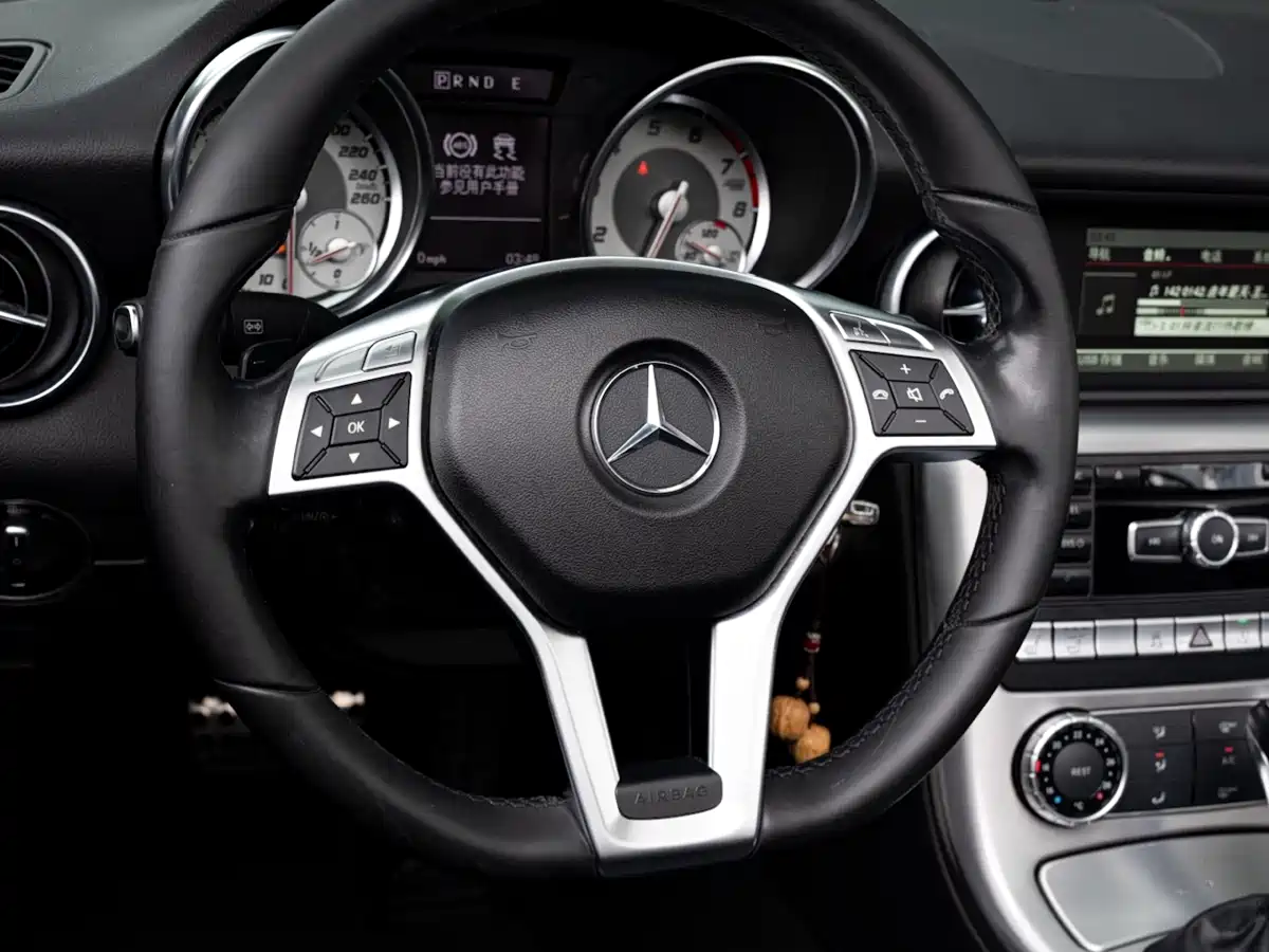 Mercedes-Benz SLK-Class 2015 2011 SLK 200 Fashion