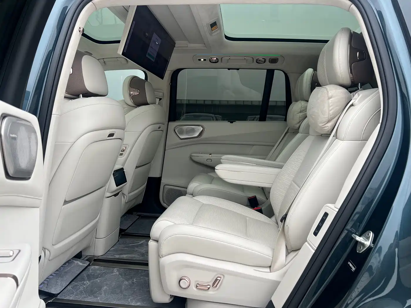Lynk & Co 900 2025 2.0T Ultra фото 10