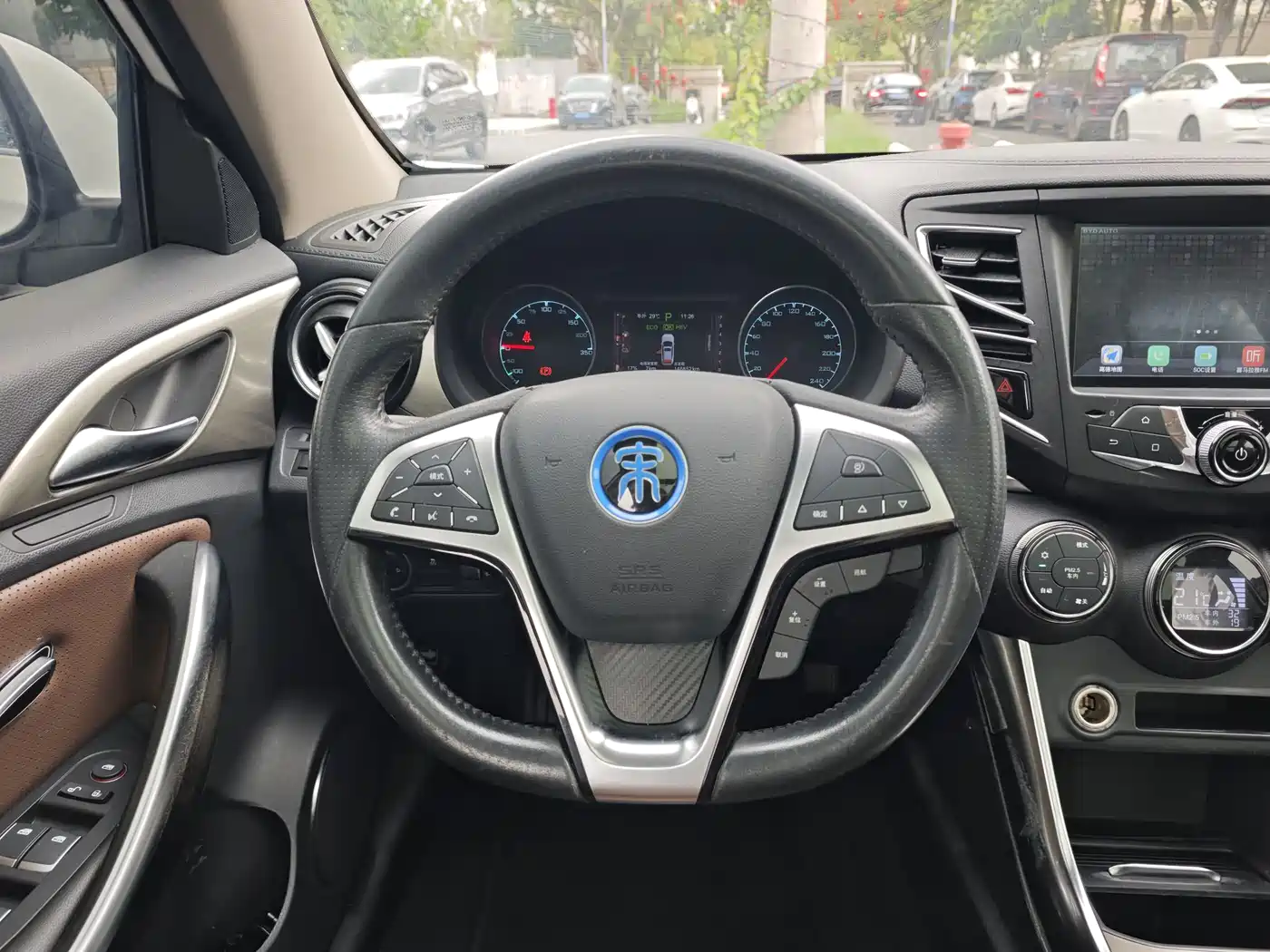 BYD Song New Energy 2017 Song DM 1.5TID Full-time 4WD Luxury фото 8