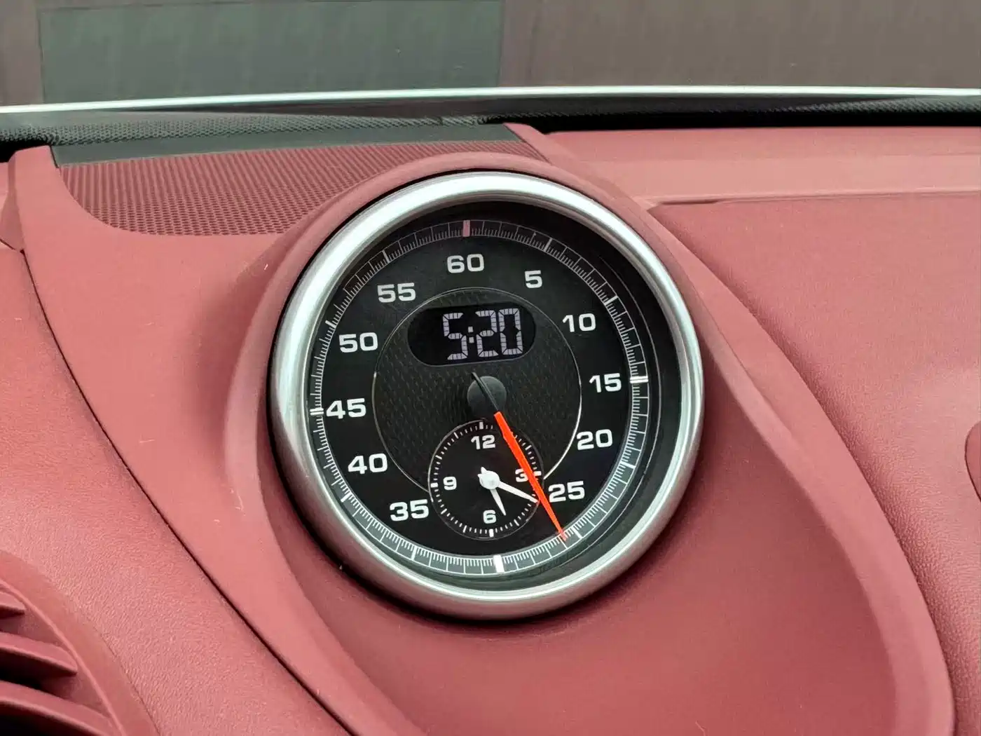 Porsche 718 2022 Boxster 2.0T фото 12