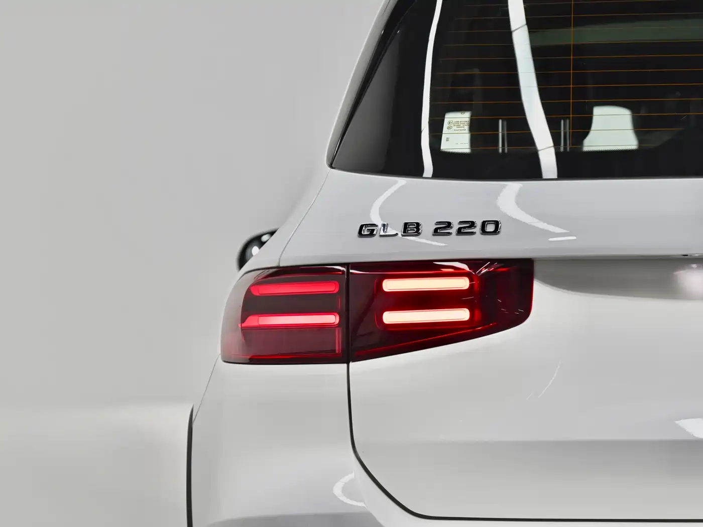 Mercedes-Benz GLB 2024 GLB 220 Dynamic фото 36