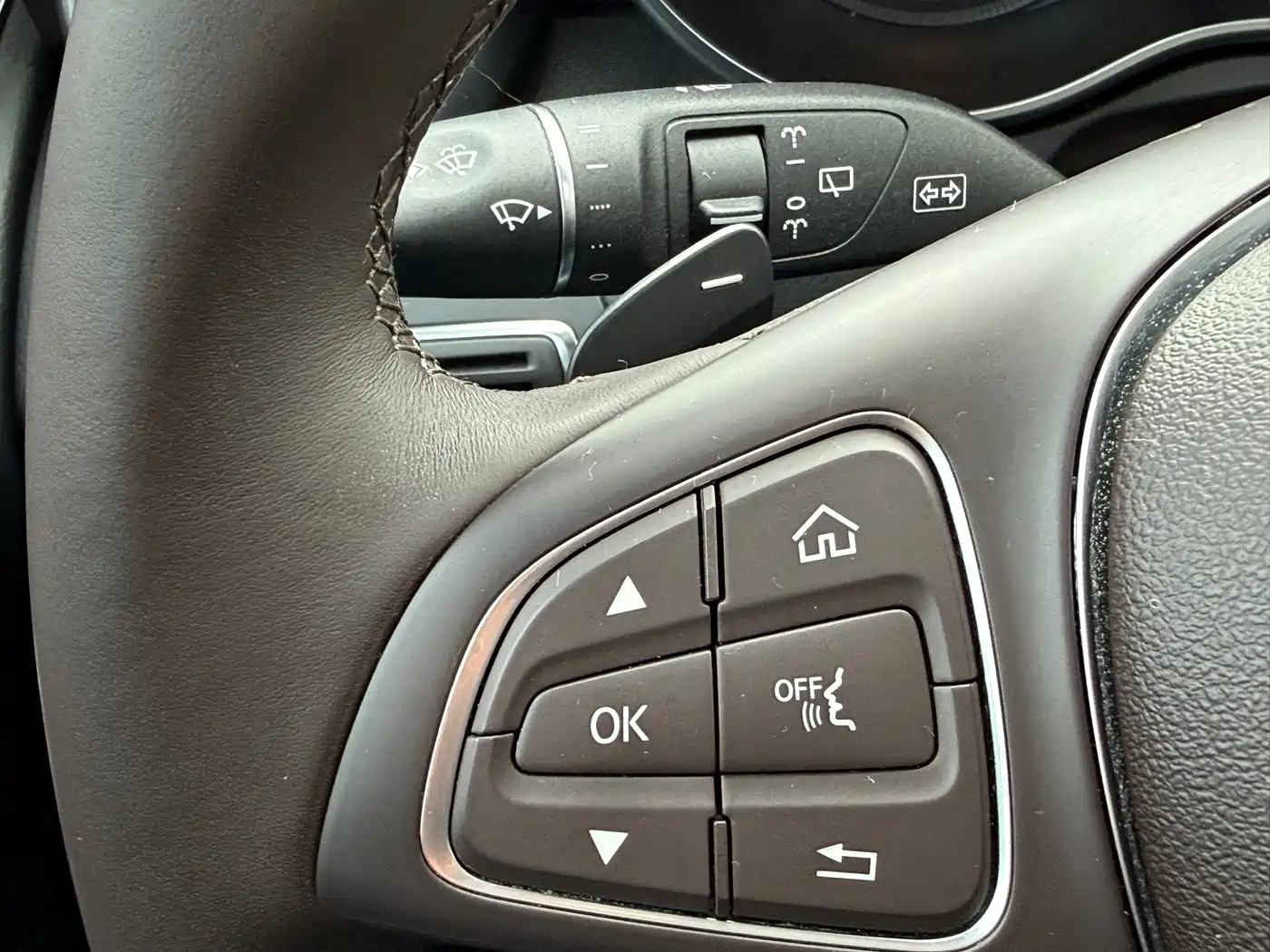 Mercedes-Benz GLC 2019 GLC 260 L 4MATIC Dynamic фото 15
