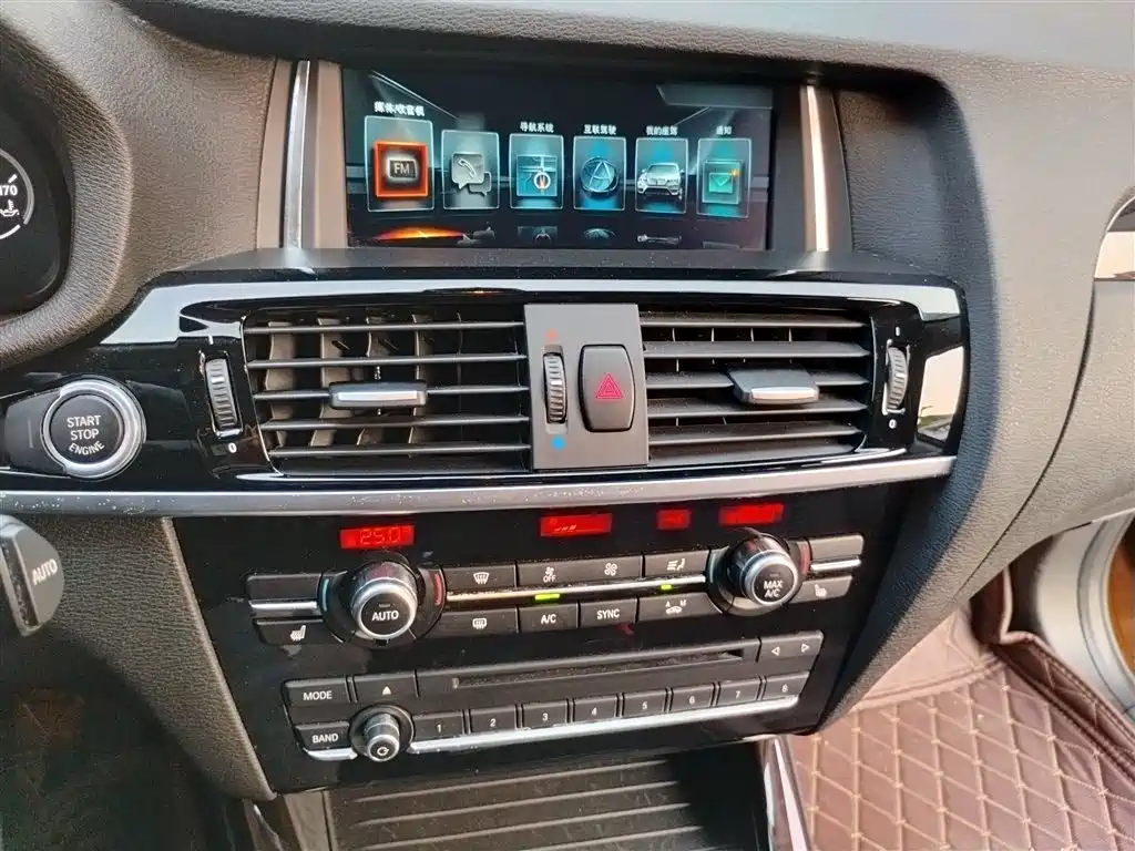 BMW X3 (Import) 2014 xDrive20i X Design Package фото 6